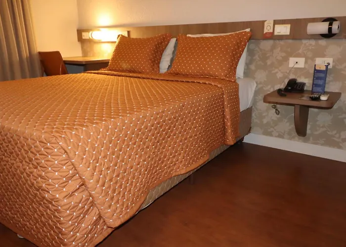 Strassen Hotel
